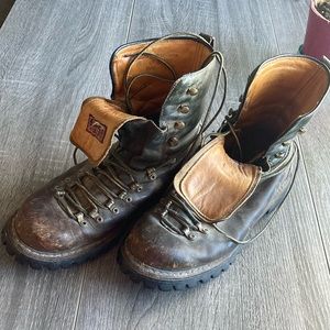 Vintage insulated Herman Survival Boots